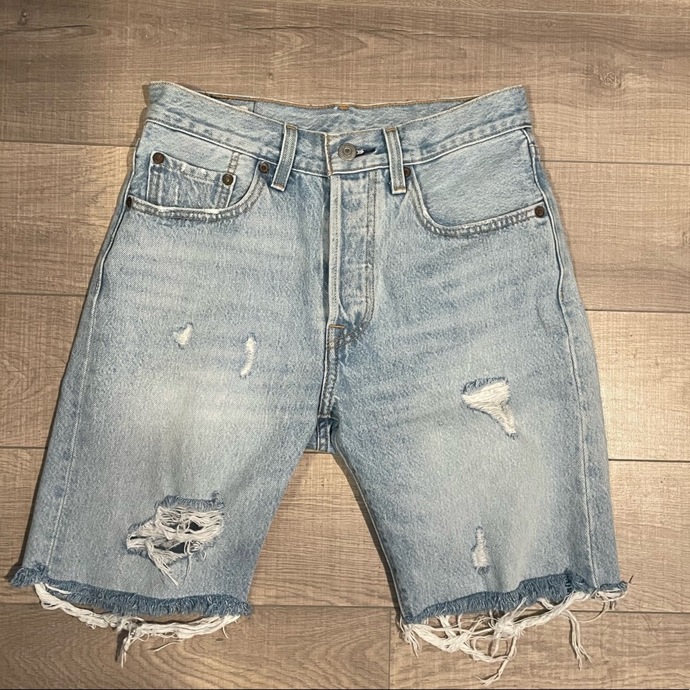 Levi’s 501 Above the knee Shorts